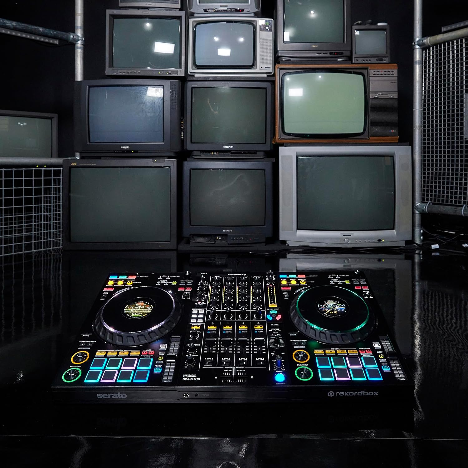 Pioneer DJ DDJ-FLX10 4-deck DJ Controller - Black